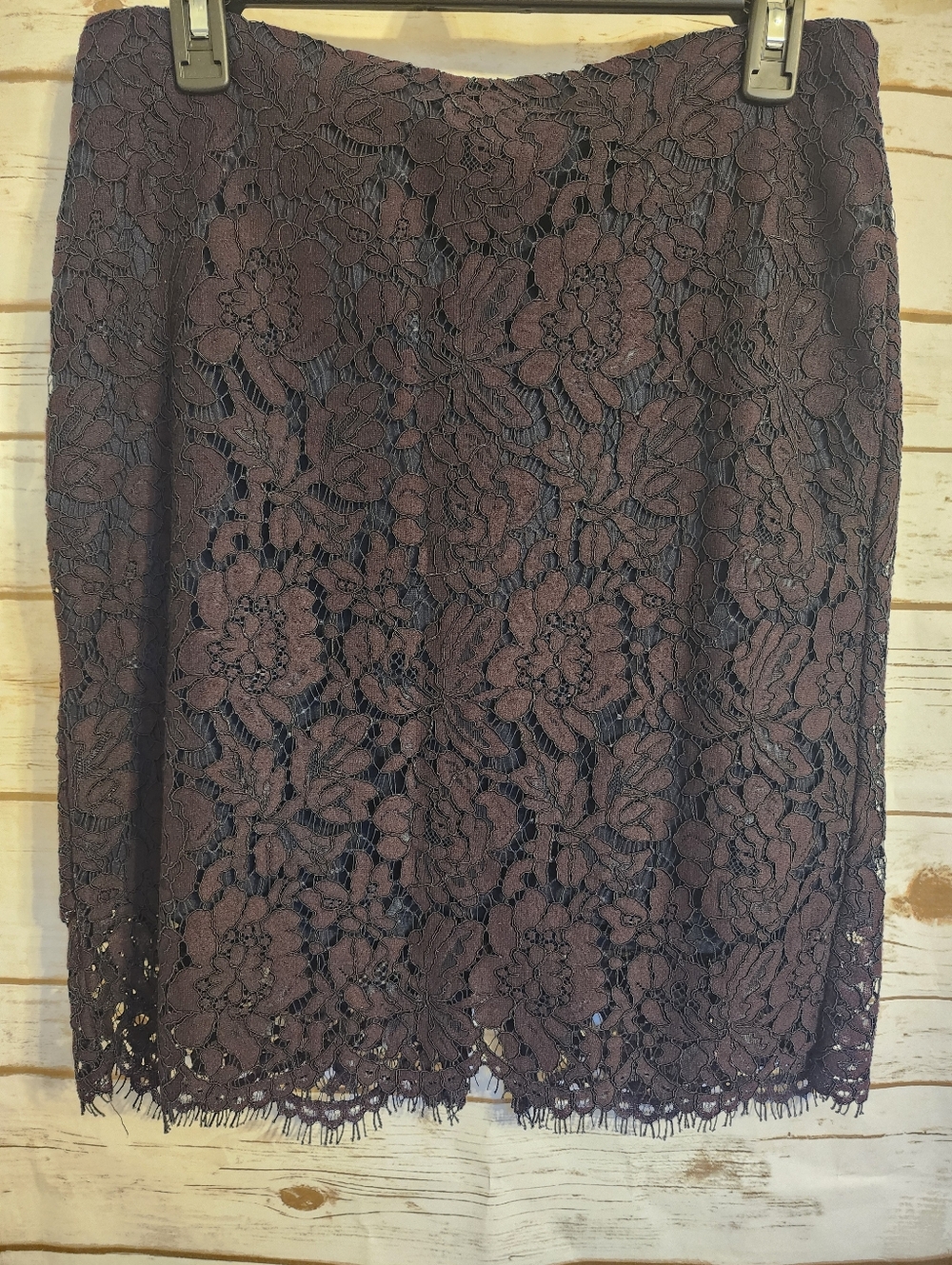 Banana Republic Deep Plum Lace Pencil Skirt Size 6